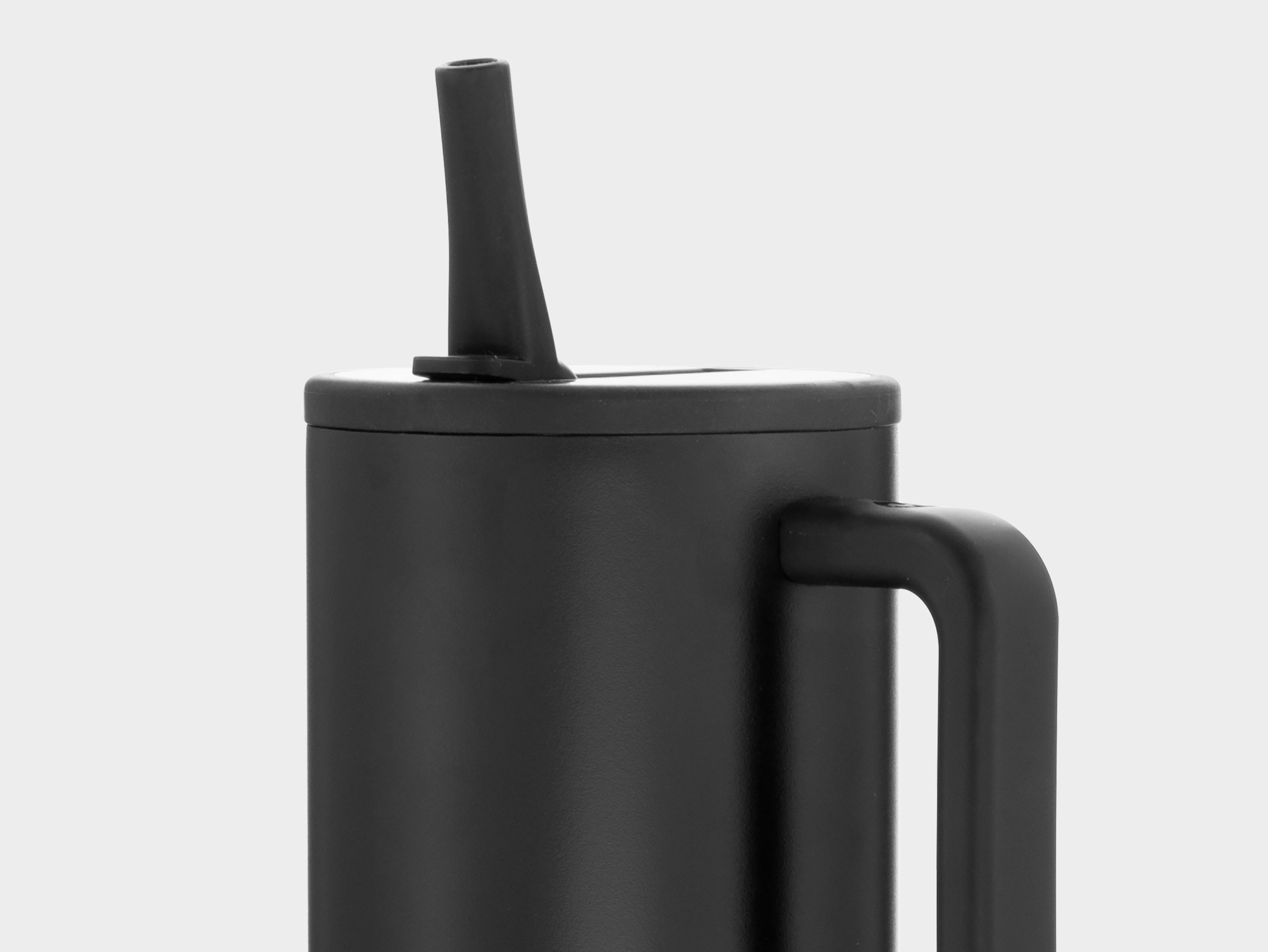 CP-0040-PDP-3070x2304-HydroJug-Traveler-Black-3.jpg