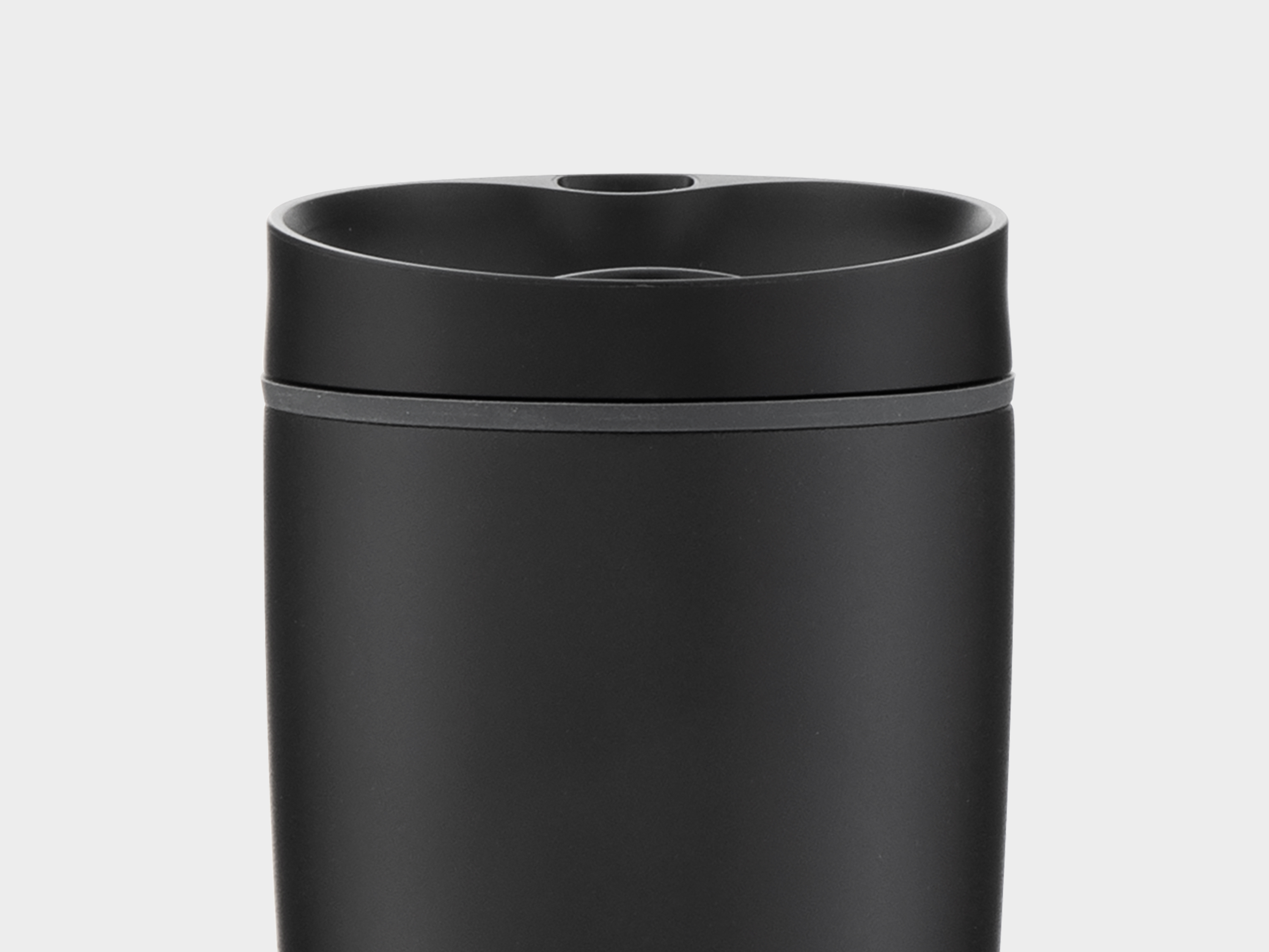 CP-0040-PDP-3070x2304-Owala-Smoothsip-Slider-Very-Very-Black-3.jpg