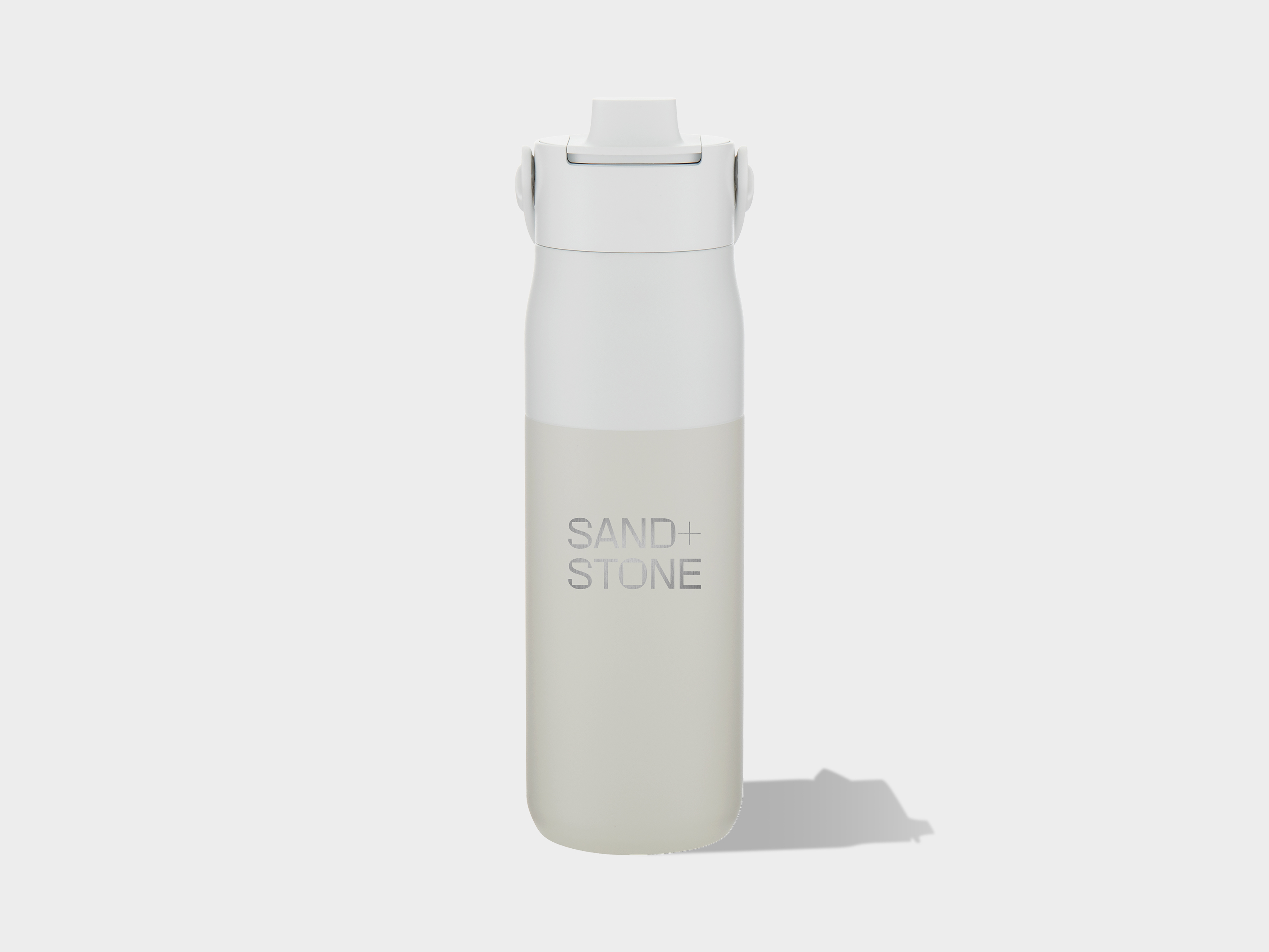 CP-0040-PDP-3070x2304-LARQ-Bottle-Swig-Top-Granite-White-Engraving-1.jpg
